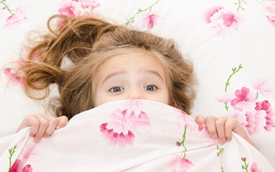 Нарушение сна у детей. Чем оно может быть вызвано? Какие детские болезни провоцируют нарушения сна? Насколько опасны бессонница у детей?