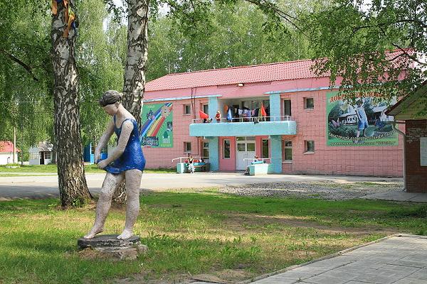 10 популярных лагерей Новосибирской области