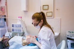 AHAVA Spa - салон красоты, Новосибирск. Отзывы посетителей о спа-салоне. Тест-драйв салонных процедур: стрижка горячими ножницами, вакуумный массаж, прессотерапия, чистка лица