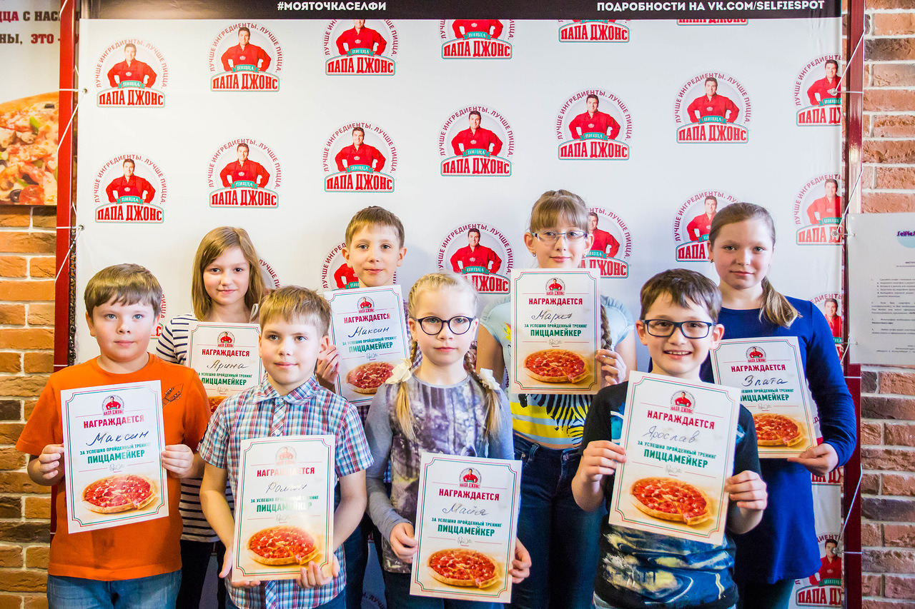 Кулинарный мастер-класс в Новосибирске, мастер-класс для детей в Новосибирске. Отзывы посетителей о кулинарном мастер-классе по приготовлению пиццы. Тестируем пиццерию 