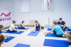 Горизонтальный фитнес. Новый необычный вид тренировок, позволяющий эффективно худеть, исправить осанку, избавиться от целлюлита. Фитнес для лица при помощи массажера из березы.