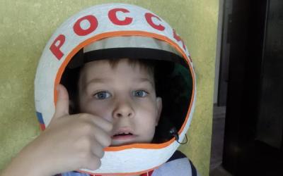 Шлем космонавта своими руками в технике папье-маше