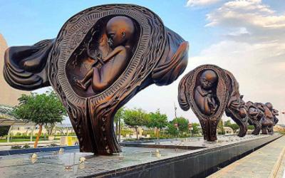 Скульптуры еще не родившихся детей, или «Чудесное путешествие»