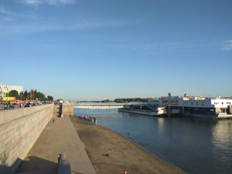 10 причин, по которым стоит прогуляться по Михайловской набережной