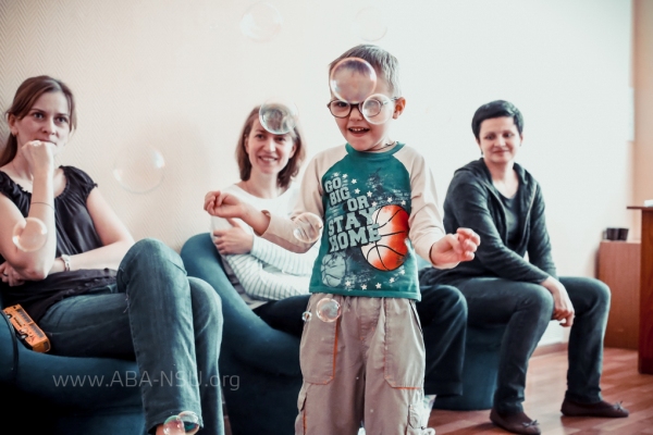 помощь детям с аутизмом в Новосибирске, ABA-терапия, Центр анализа поведения при НГУ