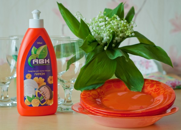 Бытовая химия,  продукция компании АВК, средство для мытья посуды отзывы,  жидкое мыло отзывы, жидкость для утюгов, как почистить утюг в домашних условиях