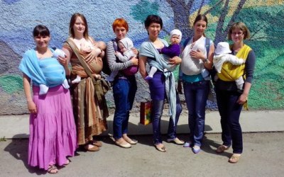 Международная неделя слингоношения 2015 в Новосибирске: как носить слинг, где купить слинг в Новосибирске, слинги для новорожденных и слинги для детей старше 6 месяцев.