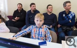 Школы программирования в Новосибирске. Алгоритмика - школа программирования для детей. Нужны ли детям компьютерные курсы. Тест-драйв Сибмамы - компьютерные курсы Алгоритмика для детей.