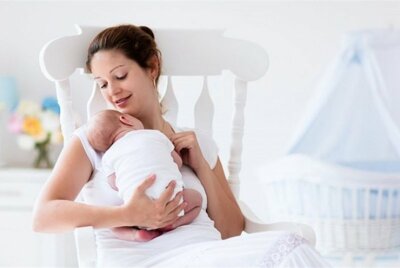 Первые дни с младенцем дома: 6 советов маме