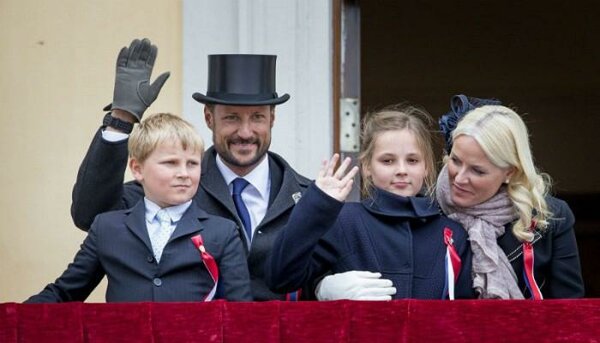 Дети в королевских семьях Европы: от 0 до 18