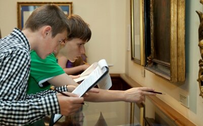 Программа «Пушкинская карта» позволит молодежи бесплатно посетить театры и музеи
