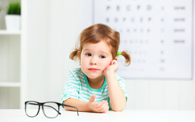  Что из устойчивых мифов о лечении проблем со зрением имеет смысл, а какие попросту вредны? 