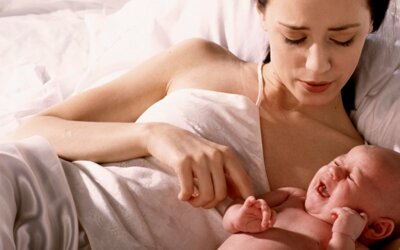Отказ ребенка от груди: причины и следствие