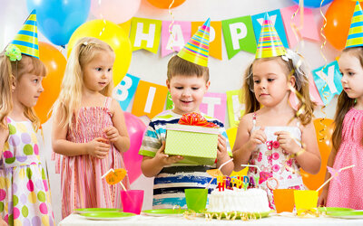 Популярные места для детского дня рождения – в нашем обзоре.