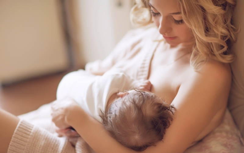 6 вещей о кормлении грудью, которых вы могли не знать - новости клиники «Мать и дитя»